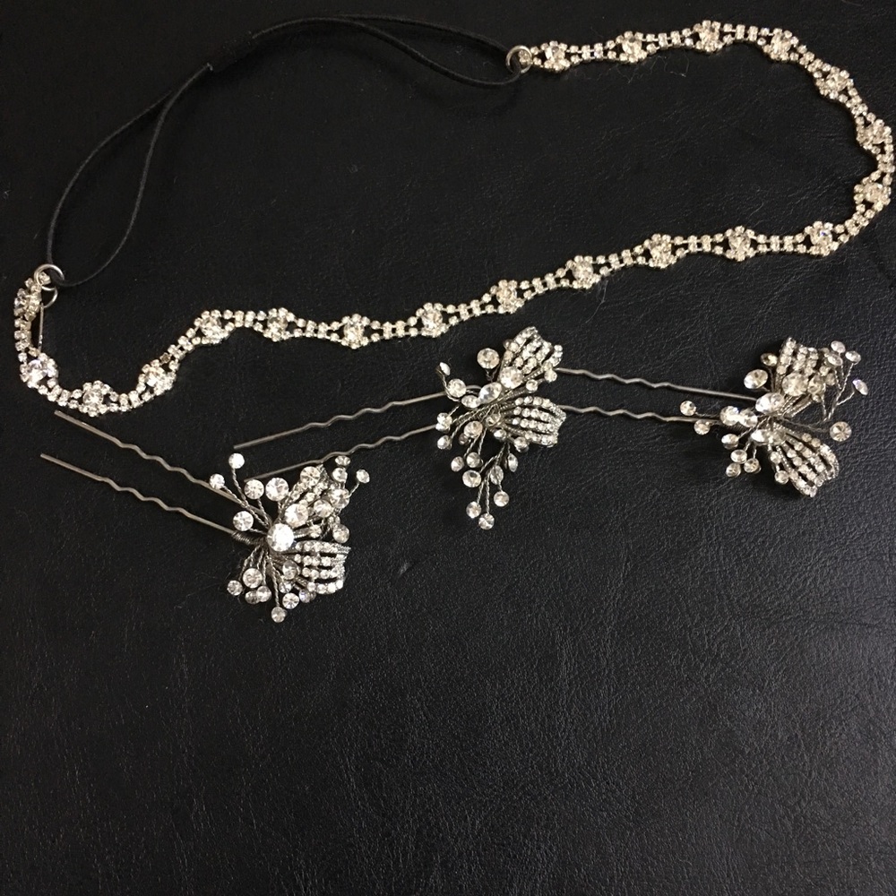 Wedding hair accessories